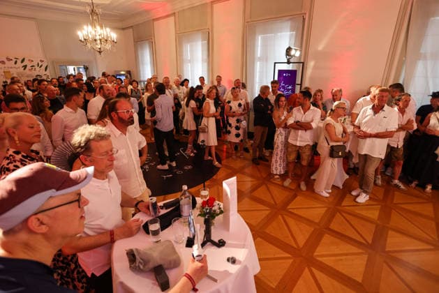 SOCCER - BL, RBS, jersey presentation SALZBURG,AUSTRIA,24.JUN.26 - SOCCER - ADMIRAL Bundesliga, Red Bull Salzburg, jersey presentation. Image shows an overview.  GEPAxpictures xMathiasxMandl