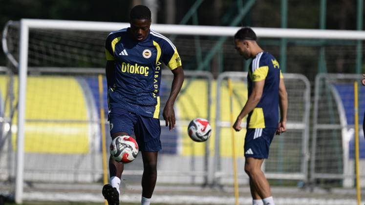 Fenerbahce s first training session of the new season kicks off in Duzce DUZCE, TURKIYE - JUNE 24: Fenerbahce s Anthony Musaba attends football team s first training session of the new season at the Fenerbahce Topuk Plateau Facilities in Duzce, Turkiye on June 24, 2026. The Yellow Canaries kicked off their first-stage pre-season camp preparations under the management of their technical manager. Omer Urer Anadolu Duzce Turkey. Editorial use only. Please get in touch for any other usage.  Copyright: x2026xAnadoluxOmerxUrerx