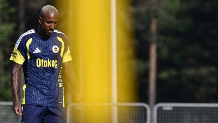 Fenerbahce s first training session of the new season kicks off in Duzce DUZCE, TURKIYE - JUNE 24: Fenerbahce s Anderson Talisca attends football team s first training session of the new season at the Fenerbahce Topuk Plateau Facilities in Duzce, Turkiye on June 24, 2026. The Yellow Canaries kicked off their first-stage pre-season camp preparations under the management of their technical manager. Omer Urer Anadolu Duzce Turkey. Editorial use only. Please get in touch for any other usage.  Copyright: x2026xAnadoluxOmerxUrerx