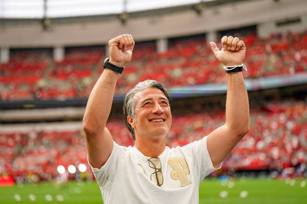 Kanada: Fußball FIFA Weltmeisterschaft 2026 Gruppenphase Schweiz vs Kanada BC Place Stadium (Vancouver, British Columbia): Murat Yakin (Trainer, Schweiz) *** Canada Soccer 2026 FIFA World Cup Group Stage Switzerland vs. Canada BC Place Stadium Vancouver, British Columbia Murat Yakin, Head Coach, Switzerland Copyright: xJOERANxSTEINSIEKx