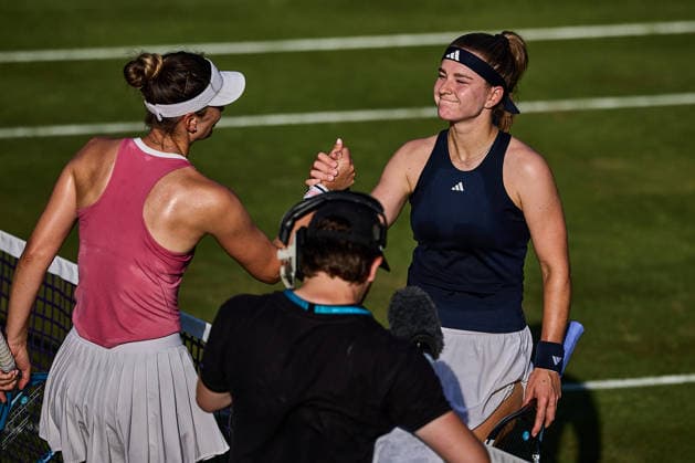 June 24, 2026, Bad Homburg, Hessen, Germany: Irina-Camelia Begu of Romania, Karolina Muchova of Czech Republic shaking hands after the Match during the BAD HOMBURG OPEN powered by SOLARWATTT- WTA500 - Womens Tennis, 24.6.2026 in Bad Homburg (Tennis-Club Bad Homburg), Germany - Photo: Tennis 2026: Bad Hombug Open - WTA500: MUCHOVA 6:1 6:1 BEGU  - ZUMAs343 20260624_zsp_s343_167 Copyright: xMathiasxSchulzx