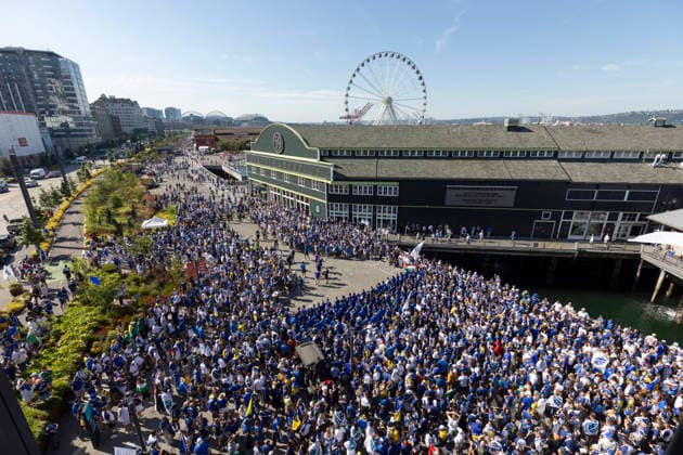 June 24, 2026, Seattle, Washington, USA: Thousands of fans of team Bosnia and Herzegovina lead a march to the FIFA World Cup, WM, Weltmeisterschaft, Fussball match between Bosnia and Herzegovina and Qatar on SeattleÃ¢â‚¬â ¢s Waterfront Park on Wednesday, June 24, 2026. Seattle USA - ZUMAg235 20260624_zap_g235_016 Copyright: xPaulxChristianxGordonx