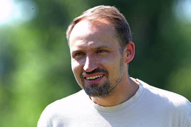 Regionalliga Nordost: Trainingsauftakt des 1. FC Lok Leipzig, 24.06.2026 Toni Wachsmuth (Geschäftsführer Lok Leipzig). Fußball, Regionalliga Nordost, Saison 2026 2027, Trainingsauftakt des 1. FC Lok Leipzig am 24.06.2026 im Bruno-Plache-Stadion, Leipzig. *** Regionalliga Nordost: 1 FC Lok Leipzig Kicks Off Training, June 24, 2026; Toni Wachsmuth, Sporting Director, Lok Leipzig Soccer, Regionalliga Nordost, 2026–2027 Season, 1 FC Lok Leipzig Kicks Off Training on June 24, 2026, at Bruno Plache Stadium, Leipzig Copyright: xBEAUTIFULxSPORTS JanxKaeferx