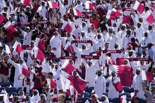FIFA World Cup, WM, Weltmeisterschaft, Fussball 2026 - Group B - Bosnia and Herzegovina vs Qatar Supporters of Qatar cheer ahead of the FIFA World Cup 2026 group stage match Bosnia and Herzegovina against Qatar, in Seattle, Washington, USA, 24 June 2026. SEATTLE United States  Copyright: xSTEPHANxBRASHEARx