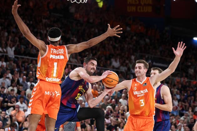 June 24, 2026, Barcelona, Barcelona, Spain: Tomas Satoransky of FC Barcelona, Barca in action during the Spanish League, Liga ACB Endesa, basketball Final Game 4 match played between FC Barcelona and Valencia Basket at Palau Blaugrana on June 24, 2026 in Barcelona, Spain. Barcelona Spain - ZUMAa181 20260624_zaa_a181_043 Copyright: xJavierxBorregox