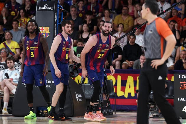 June 24, 2026, Barcelona, Barcelona, Spain: Tornike Shengelia of FC Barcelona, Barca hurts during the Spanish League, Liga ACB Endesa, basketball Final Game 4 match played between FC Barcelona and Valencia Basket at Palau Blaugrana on June 24, 2026 in Barcelona, Spain. Barcelona Spain - ZUMAa181 20260624_zaa_a181_044 Copyright: xJavierxBorregox