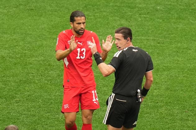 Switzerland v Canada - FIFA World Cup, WM, Weltmeisterschaft, Fussball 2026 - Group B VANCOUVER, CANADA - JUNE 24: Referee Ramon Abatti talks to Ricardo Rodriguez of Switzerland during the 2026 FIFA World Cup Group B match between Switzerland and Canada at BC Place Stadium in Vancouver, Canada, on June 24, 2026. Ercin Erturk Anadolu British Columbia Canada. Editorial use only. Please get in touch for any other usage.  Copyright: x2026xAnadoluxErcinxErturkx