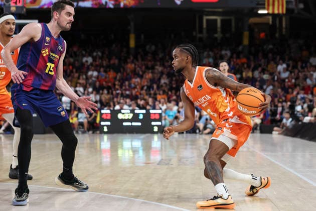 June 24, 2026, Barcelona, Barcelona, Spain: Jean Montero of Valencia Basket in action during the Spanish League, Liga ACB Endesa, basketball Final Game 4 match played between FC Barcelona, Barca and Valencia Basket at Palau Blaugrana on June 24, 2026 in Barcelona, Spain. Barcelona Spain - ZUMAa181 20260624_zaa_a181_051 Copyright: xJavierxBorregox