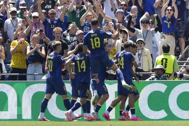 FIFA World Cup, WM, Weltmeisterschaft, Fussball 2026 - Group B - Bosnia and Herzegovina vs Qatar Players of Bosnia and Herzegovina celebrate scoring the 1-0 goal during the FIFA World Cup 2026 group stage match Bosnia and Herzegovina against Qatar, in Seattle, Washington, USA, 24 June 2026. SEATTLE United States  Copyright: xSTEPHANxBRASHEARx