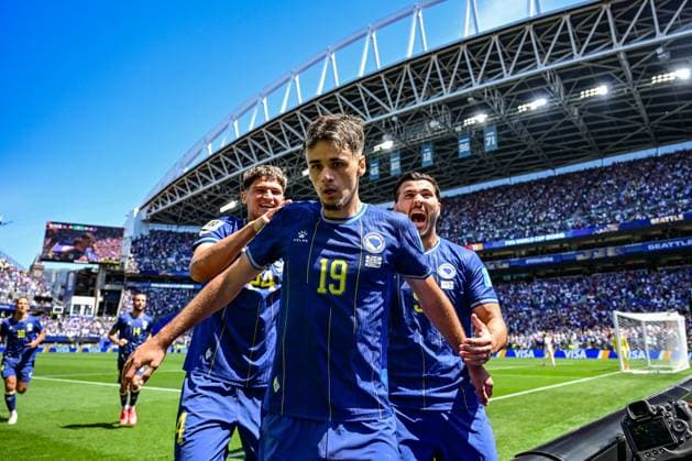 Bosnia and Herzegovina s Kerim Alajbegovic celebrates after scoring during a soccer game between Bosnia and Herzegovina and Qatar, on Wednesday 24 June 2026 in Seattle, the third and last day in the group stage, in group B of the FIFA World Cup, WM, Weltmeisterschaft, Fussball 2026 in the United States of America. DIRKxWAEM  x179161161x