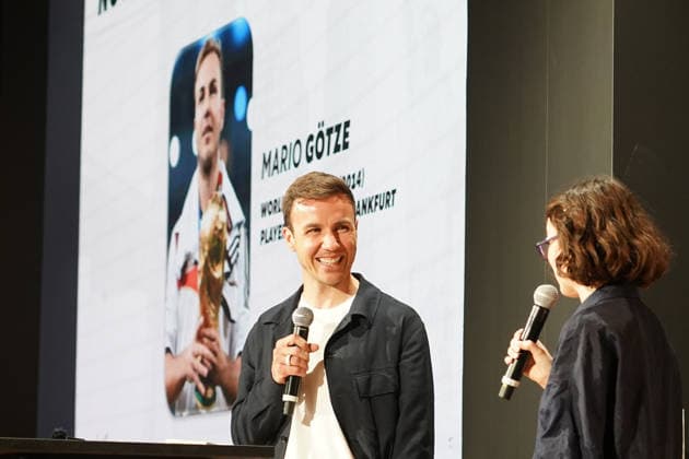 Mario Götze zu Gast im German House of Soccer, der ständigen Fan-Botschaft des DFB während der Fußball-Weltmeisterschaft in Manhattan - New York 24.06.2026: German House of Soccer *** Mario Götze visits the German House of Soccer, the DFB’s permanent fan embassy during the World Cup in Manhattan, New York, on June 24, 2026. German House of Soccer