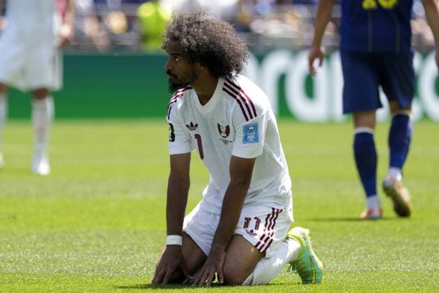 FIFA World Cup, WM, Weltmeisterschaft, Fussball 2026 - Group B - Bosnia and Herzegovina vs Qatar Akram Afif of Qatar sits on the ground during the FIFA World Cup 2026 group stage match Bosnia and Herzegovina against Qatar, in Seattle, Washington, USA, 24 June 2026. SEATTLE United States  Copyright: xSTEPHANxBRASHEARx