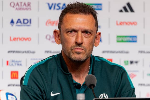 SOCCER AUSTRALIA TRAINING, Socceroos coach Tony Popovic during a press conference, PK, Pressekonferenz ahead of their match against Paraguay at the San Francisco Bay Area Stadium in Santa Clara, California, United States, Wednesday, June 24, 2026. ( NO ARCHIVING Alameda California United States  Copyright: xJasonxHenryx 20260625114139677779