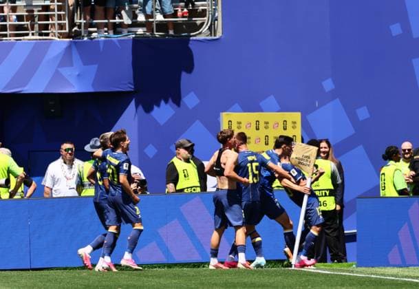 Bosnia and Herzegovina v Qatar - FIFA World Cup, WM, Weltmeisterschaft, Fussball 2026 - Group B SEATTLE, USA - JUNE 24: Players of Bosnia and Herzegovina celebrate after Ermin Mahmic scored a goal during the 2026 FIFA World Cup First Stage Group B match between Bosnia and Herzegovina and Qatar at Lumen Field (Seattle Stadium) in Seattle, Washington, United States on June 24, 2026. Samah Zidan Anadolu Washington United States. Editorial use only. Please get in touch for any other usage.  Copyright: x2026xAnadoluxSamahxZidanx