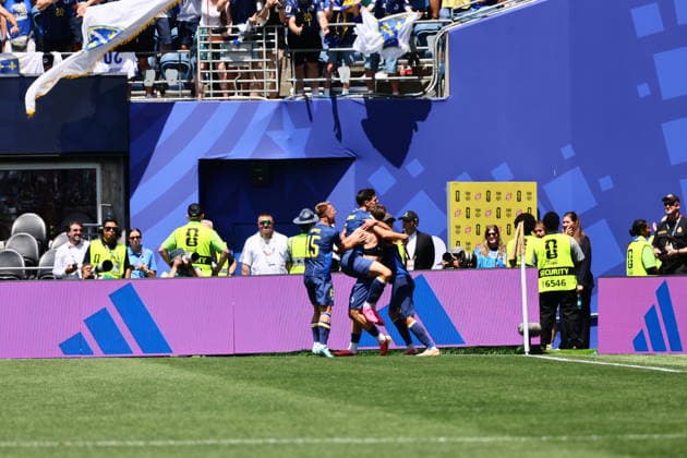 Bosnia and Herzegovina v Qatar - FIFA World Cup, WM, Weltmeisterschaft, Fussball 2026 - Group B SEATTLE, USA - JUNE 24: Players of Bosnia and Herzegovina celebrate after Ermin Mahmic scored a goal during the 2026 FIFA World Cup First Stage Group B match between Bosnia and Herzegovina and Qatar at Lumen Field (Seattle Stadium) in Seattle, Washington, United States on June 24, 2026. Samah Zidan Anadolu Washington United States. Editorial use only. Please get in touch for any other usage.  Copyright: x2026xAnadoluxSamahxZidanx