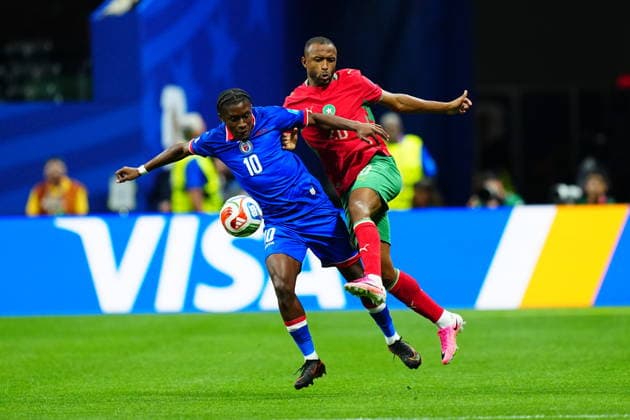 Morocco v Haiti - FIFA World Cup, WM, Weltmeisterschaft, Fussball 2026 - Group C ATLANTA, USA - JUNE 24: Ayoub El Kaabi (20) of Morocco in action against Jean-Ricner Bellegarde of Haiti during 2026 FIFA World Cup First Stage Group C match between Morocco and Haiti at Mercedes-Benz Stadium (Atlanta Stadium) in Atlanta, Georgia, United States on June 24, 2026. Evrim Aydin Anadolu Georgia United States. Editorial use only. Please get in touch for any other usage.  Copyright: x2026xAnadoluxEvrimxAydinx