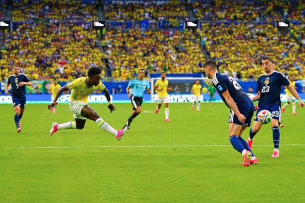Vinicius Junior of Brazil has a shot Scotland v Brazil, 2026 FIFA World Cup, WM, Weltmeisterschaft, Fussball Group C, Football, Miami Stadium, Miami, Florida, USA - 24 Jun 2026Miami Miami Stadium Florida (FL) United States of America EDITORIAL USE ONLY No use with unauthorised audio, video, data, fixture lists, club league logos or live services. Online in-match use limited to 120 images, no video emulation. No use in betting, games or single club league player publications.  Copyright: xJavierxGarcia Shutterstockx 16956030be