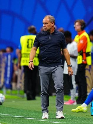 Morocco v Haiti - FIFA World Cup, WM, Weltmeisterschaft, Fussball 2026 - Group C ATLANTA, USA - JUNE 24: Head coach Sebastien Migne of Haiti looks on during 2026 FIFA World Cup First Stage Group C match between Morocco and Haiti at Mercedes-Benz Stadium (Atlanta Stadium) in Atlanta, Georgia, United States on June 24, 2026. Evrim Aydin Anadolu Georgia United States. Editorial use only. Please get in touch for any other usage.  Copyright: x2026xAnadoluxEvrimxAydinx