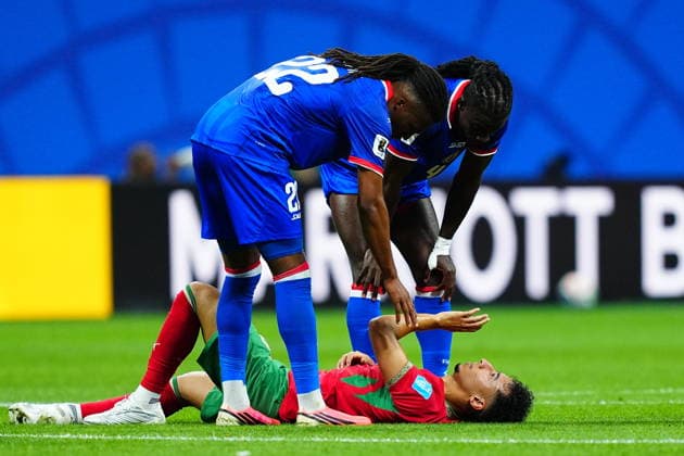 Morocco v Haiti - FIFA World Cup, WM, Weltmeisterschaft, Fussball 2026 - Group C ATLANTA, USA - JUNE 24: Anass Salah-Eddine of Morocco lies on the ground after an injury during 2026 FIFA World Cup First Stage Group C match between Morocco and Haiti at Mercedes-Benz Stadium (Atlanta Stadium) in Atlanta, Georgia, United States on June 24, 2026. Evrim Aydin Anadolu Georgia United States. Editorial use only. Please get in touch for any other usage.  Copyright: x2026xAnadoluxEvrimxAydinx