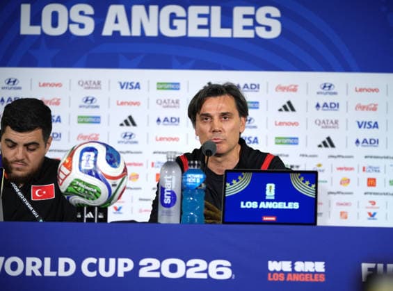 press conference, PK, Pressekonferenz of Turkish national team, Nationalteam in Los Angeles LOS ANGELES, CALIFORNIA - JUNE 24: Turkiye National Team s head coach Vincenzo Montella speaks during a press conference ahead of the 2026 FIFA World Cup, WM, Weltmeisterschaft, Fussball First Stage Group D match between Turkiye and USA at the Los Angeles Stadium (SoFi Stadium) in Inglewood, California, United States on June 24, 2026. Tayfun Coskun Anadolu Los Angeles United States. Editorial use only. Please get in touch for any other usage.  Copyright: x2026xAnadoluxTayfunxCoskunx