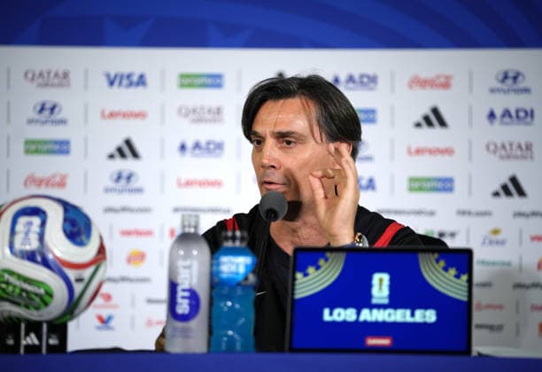 press conference, PK, Pressekonferenz of Turkish national team, Nationalteam in Los Angeles LOS ANGELES, CALIFORNIA - JUNE 24: Turkiye National Team s head coach Vincenzo Montella speaks during a press conference ahead of the 2026 FIFA World Cup, WM, Weltmeisterschaft, Fussball First Stage Group D match between Turkiye and USA at the Los Angeles Stadium (SoFi Stadium) in Inglewood, California, United States on June 24, 2026. Tayfun Coskun Anadolu Los Angeles United States. Editorial use only. Please get in touch for any other usage.  Copyright: x2026xAnadoluxTayfunxCoskunx