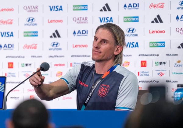 Sebastian Andres Beccacece (Ecuador, Coach) FIFA World Cup, WM, Weltmeisterschaft, Fussball 2026: Pressekonferenz vor dem dritten WM-Gruppenspiel Ecuador - Deutschland in New York New Jersey Stadium in East Rutherford, New Jersey, USA. 24.06.2026 *** Sebastian Andres Beccacece, Ecuador; Coach, 2026 FIFA World Cup; Press conference ahead of Ecuador’s third World Cup group stage match against Germany at New Jersey Stadium in East Rutherford, New Jersey, USA, June 24, 2026 Copyright: HMBxMedia xMarcoxBader