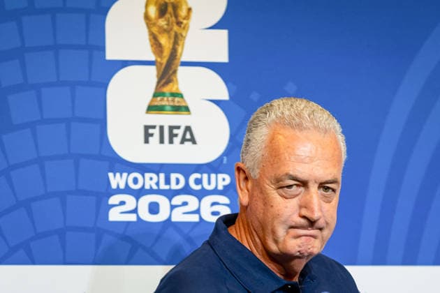 Paraguay s head coach, Gustavo Alfaro, attends a press conference, PK, Pressekonferenz at Levi s Stadium in Santa Clara, California, United States, 24 June 2026. Paraguay national team, Nationalteam Press Conference in the United States !ACHTUNG: NUR REDAKTIONELLE NUTZUNG!  Copyright: xMIGUELxGUTIÉRREZx GR4011 20260624-55020699377_1