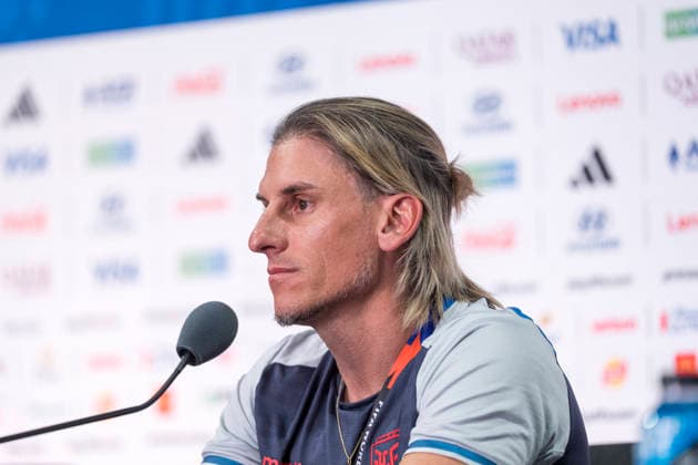 Sebastian Andres Beccacece (Ecuador, Coach) FIFA World Cup, WM, Weltmeisterschaft, Fussball 2026: Pressekonferenz vor dem dritten WM-Gruppenspiel Ecuador - Deutschland in New York New Jersey Stadium in East Rutherford, New Jersey, USA. 24.06.2026 *** Sebastian Andres Beccacece, Ecuador; Coach, 2026 FIFA World Cup; Press conference ahead of Ecuador’s third World Cup group stage match against Germany at New Jersey Stadium in East Rutherford, New Jersey, USA, June 24, 2026 Copyright: HMBxMedia xMarcoxBader
