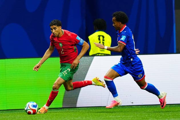 Morocco v Haiti - FIFA World Cup, WM, Weltmeisterschaft, Fussball 2026 - Group C ATLANTA, USA - JUNE 24: Achraf Hakimi (2) of Morocco in action against Ruben Providence (R) of Haiti during 2026 FIFA World Cup First Stage Group C match between Morocco and Haiti at Mercedes-Benz Stadium (Atlanta Stadium) in Atlanta, Georgia, United States on June 24, 2026. Evrim Aydin Anadolu Georgia United States. Editorial use only. Please get in touch for any other usage.  Copyright: x2026xAnadoluxEvrimxAydinx