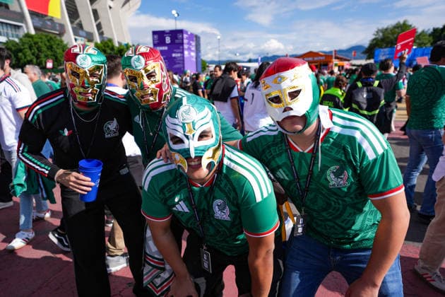 Mexico v Czechia FIFA World Cup, WM, Weltmeisterschaft, Fussball Group A Match Mexicans attend the Mexico City Stadium to support their national soccer team during the 2026 FIFA World Cup Group A match between Mexico and Czechia. on June 24, 2026 in Mexico City, Mexico. (Photo by Ian Robles Eyepix Group) Copyright: xIanxRobles xEyepixxGroupx EL_24062026_188696JPEG