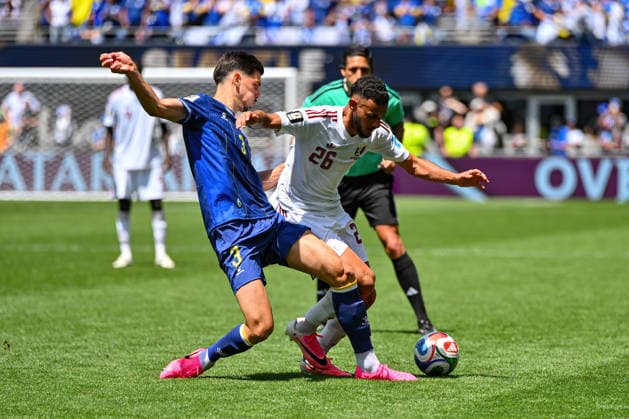 June 24, 2026: Bosnia and Herzegovina defender Dennis HadAÂ¾ikaduniÄ¡ (3) slides in to relieveQatar midfielder Mohamed al-Mannai (26) of the ball during the FIFA World Cup, WM, Weltmeisterschaft, Fussball match between Bosnia - Herzegovina and Qatar in Seattle, WA.Bosnia - Herzegovina defeated Qatar 3-1. CSM FIFA World Cup 2026: JUN 24 Bosnia - Herzegovina Vs Qatar  - ZUMAc04_ 20260624_zma_c04_010 Copyright: xStevexFaberx