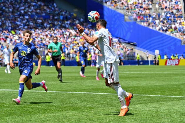 June 24, 2026: Qatar defender Boualem Khoukhi (16) with a header during the FIFA World Cup, WM, Weltmeisterschaft, Fussball match between Bosnia - Herzegovina and Qatar in Seattle, WA.Bosnia - Herzegovina defeated Qatar 3-1. CSM FIFA World Cup 2026: JUN 24 Bosnia - Herzegovina Vs Qatar  - ZUMAc04_ 20260624_zma_c04_027 Copyright: xStevexFaberx