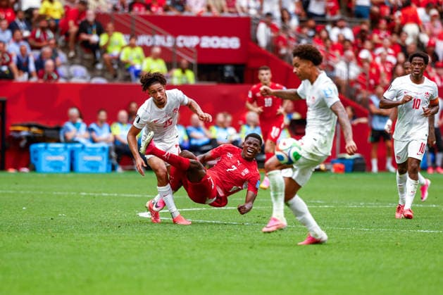 June 24, 2026, Vancouver, British Columbia, Canada: BREEL EMBOLO (7) of Switzerland is fouled by NATHAN SALIB (25) of Canada Canada vs. Switzerland in FIFA World Cup, WM, Weltmeisterschaft, Fussball group stage play held at BC Place Stadium in Vancouver, BC Canada Vancouver Canada - ZUMAk184 20260624_zsp_k184_015 Copyright: xGordonxKalischx