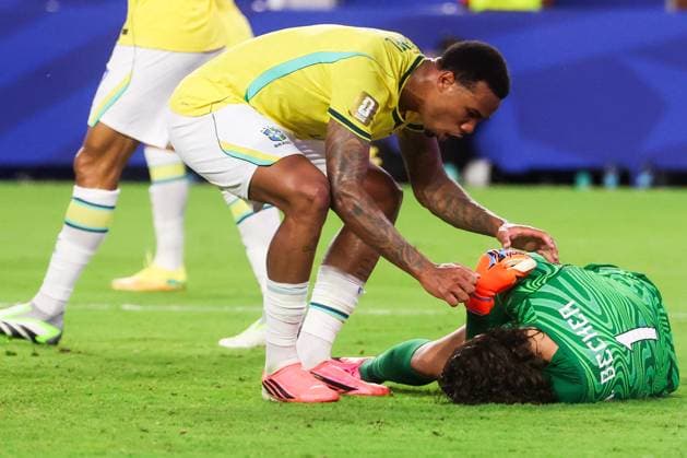 RECORD DATE NOT STATED FIFA World Cup, WM, Weltmeisterschaft, Fussball 2026 - Group C - Scotland v Brazil Alisson goalkeeper of Brazil during the match between Scotland and Brazil in the third round of Group C of the 2026 FIFA World Cup group stage at Miami Stadium, in Florida, United States, on Wednesday, June 24, 2026.(Foto: William Volcov Brazil Photo Press IMAGO) Sports Miami FL United States of America Copyright: xWILLIAMxVOLCOVx