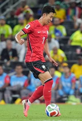 South Africa v South Korea - FIFA World Cup, WM, Weltmeisterschaft, Fussball 2026 - Group A MONTERREY, MEXICO - JUNE 24: Son Heung-min (7) of South Korea in action during the 2026 FIFA World Cup First Stage Group A match between South Africa and South Korea at Estadio BBVA (Monterrey Stadium) in Monterrey, Mexico on June 24, 2026. Juancho Torres Anadolu Nuevo Leon Mexico. Editorial use only. Please get in touch for any other usage.  Copyright: x2026xAnadoluxJuanchoxTorresx
