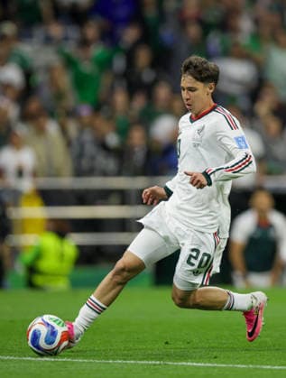 Czechia v Mexico - FIFA World Cup, WM, Weltmeisterschaft, Fussball 2026 - Group A MEXICO CITY, MEXICO - JUNE 24: Mateo Chavez (20) of Mexico in action during 2026 FIFA World Cup First Stage Group A match between Czechia and Mexico at Estadio Azteca (Mexico Stadium) in Mexico City, Mexico on June 24, 2026. Luciano Gonzalez Anadolu Mexico City Mexico. Editorial use only. Please get in touch for any other usage.  Copyright: x2026xAnadoluxLucianoxGonzalezx