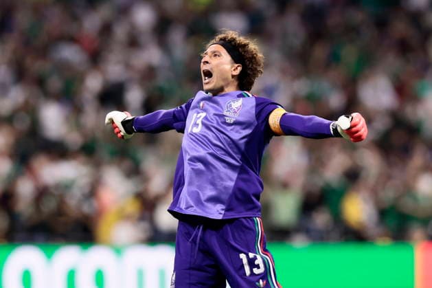 FIFA World Cup, WM, Weltmeisterschaft, Fussball 2026 - Group A - Czech Republic vs Mexico Guillermo Ochoa of Mexico celebrates during the FIFA World Cup 2026 group stage match Czech Republic against Mexico in Mexico City, Mexico, 24 June 2026. MEXICO CITY Mexico  Copyright: xJOSExMENDEZx