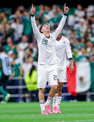FIFA World Cup, WM, Weltmeisterschaft, Fussball 2026 CZECHIA VS MEXICO FIFA WORLD CUP 2026 CZECHIA VS MEXICO CZECHIA VS MEXICO 24062026 MEXICO CITY, MEXICO Action photo of Mateo Chavez (No. 20) of Mexico celebrating a goal, during Group A game of the FIFA World Cup 2026, held at the Estadio Ciudad de Mexico of Mexico City. Foto de accion de Mateo Chavez (No. 20) de Mexico, celebrando un gol durante juego del Grupo A de la Copa del Mundo 2026 de la FIFA, celebrado en el Estadio Ciudad de MÃ xico de la Ciudad de MÃ xico. PHOTO BY IMAGENSHOP AGENCIA FOTOGRAFICA MEXICO CITY MEXICO CITY MEXICO *** FIFA WORLD CUP 2026 CZECHIA VS MEXICO FIFA WORLD CUP 2026 CZECHIA VS MEXICO CZECHIA VS MEXICO 24062026 MEXICO CITY, MEXICO Action photo of Mateo Chavez, No. 20 of Mexico, celebrating a goal during a Group A match of the 2026 FIFA World Cup, held at the Estadio Ciudad de México in Mexico City Action photo of Mateo Chavez, No. 20 of Mexico, celebrating a goal during a Group A match of the 2026 FIFA World Cup, held at the Estadio Ciudad de México in Mexico City. PHOTO BY IMAGENSHOP PHOTO AGENCY MEXICO CITY MEXICO CITY MEXICO Copyright: xYOALIxMARTINEZx