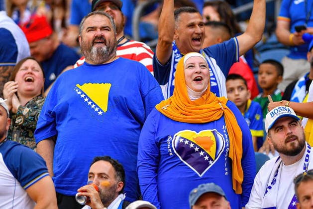 June 24, 2026: Bosnia - Herzegovina fans celebrate a good play by their team during the FIFA World Cup, WM, Weltmeisterschaft, Fussball match between Bosnia - Herzegovina and Qatar in Seattle, WA.Bosnia - Herzegovina defeated Qatar 3-1. CSM Seattle United States - ZUMAc04_ 20260624_zma_c04_053 Copyright: xStevexFaberx
