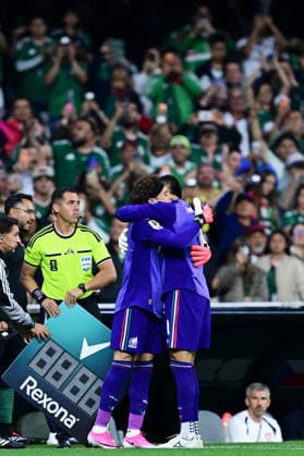 Guillermo Ochoa of Mexico prepares to enter the field during a FIFA Men’s World Cup 2026 Group Stage football match between Czechia and Mexico at Mexico City Stadium, in Mexico City on June 24th 2026 (Photo by Nayra Halm SPP)  Copyright: xNayraxHalm SPPx Sportspressphoto_SPR176128