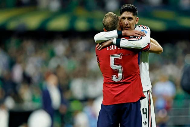 June 24, 2026, Mexico City, Mexico City, Mexico: Edson Alvarez of Mexico and VladimoÂ­r Coufal of Czech Republic after the match between Mexico and Czech Republic for the 3st round of the group A of the FIFA World Cup, WM, Weltmeisterschaft, Fussball 2026, at Mexico City Stadium, in Mexico City, Mexico on June 24. 2026. Photo: DiaEsportivo FIFA World Cup 2026, Mexico Vs Czech Republic, Mexico City, Mexico  - ZUMAh208 20260624_zsp_h208_045 Copyright: xHeulerxAndreyx