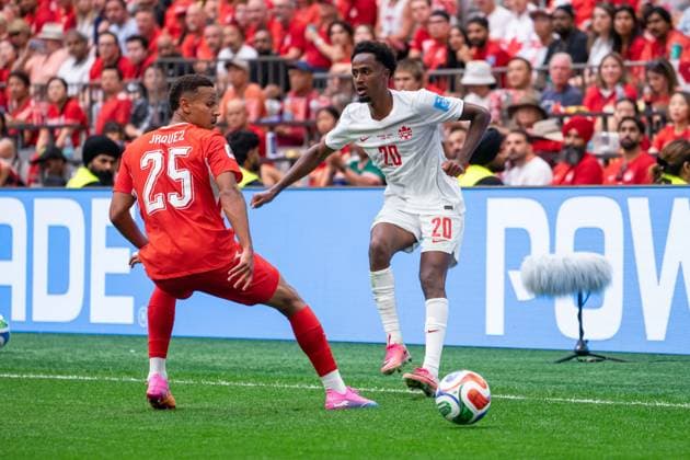 VANCOUVER, CANADA - JUNE 24: Ali Ahmed of Canada controls the ball while Luca Jaquez of Switzerland follows closely during the FIFA World Cup, WM, Weltmeisterschaft, Fussball 2026 group stage match between Canada and Switzerland at BC Place Vancouver Stadium on June 24, 2026 in Vancouver, British Columbia, Canada.  Copyright: xAmyxElle SPPx Sportspressphoto_SPR176224