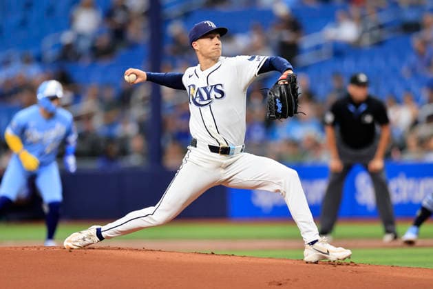 June 24, 2026, St. Petersburg, Florida, USA: Tampa Bay Rays starting pitcher Griffin Jax (22) delivers a pitch during an MLB, Baseball Herren, USA game against the Kansas City Royals on June 24, 2026 at Tropicana Field. The Rays beat the Royals 5-3. St. Petersburg USA - ZUMAh180 20260624_zsp_h180_012 Copyright: xKimxHukarix