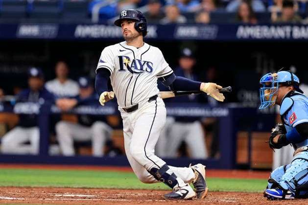 June 24, 2026, St. Petersburg, Florida, USA: Tampa Bay Rays catcher Nick Fortes (40) singles on a soft ground ball to third base during an MLB, Baseball Herren, USA game against the Kansas City Royals on June 24, 2026 at Tropicana Field. The Rays beat the Royals 5-3. MLB 2026: Tampa Bay Rays 5 : 3 Kansas City Royals  - ZUMAh180 20260624_zsp_h180_025 Copyright: xKimxHukarix