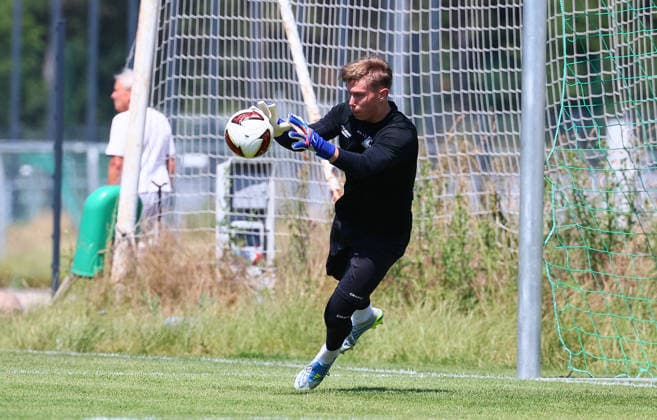 Leipzig, 24.06.2026, Bruno-Plache-Stadion, Fussball, Regionalliga NO , 1. FC LOK LEIPZIG - Trainingsstart, Vorbereitung Saison 2026 27 , Im Bild: Torwart Felix Daffner, Neuzugang. , Nur für journalistische Zwecke. Only for editorial use! , *** Leipzig, June 24, 2026, Bruno Plache Stadium, soccer, Regionalliga NO, 1 FC LOK LEIPZIG training kickoff, preseason for the 2026–27 season, pictured: goalkeeper Felix Daffner, new signing, for journalistic purposes only, Picture Point