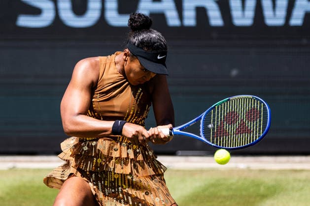 BAD HOMBURG, GERMANY - JUNE 25: Naomi Osaka (JPN) during the Bad Homburg Open powered by Solarwatt Singles match between Naomi Osaka (JPN) vs Ekaterina Alexandrova at Kurpark Bad Homburg on June 25, 2026 in Bad Homburg, Germany. Hessen Germany Copyright: xSteffiexWunderlx