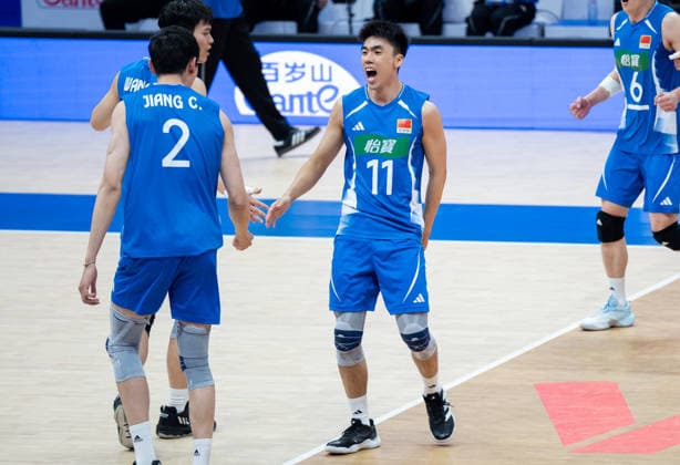 China V Belgium - VNL 2026 Men s Volleyball Nations League. Zhai Wu competes during the Men s Volleyball Nations League match between China and Belgium at PreZero Arena in Gliwice, Poland, on June 25, 2026. Gliwice Poland  Copyright: xMarcinxGolbax originalFilename:golba-chinavbe260625_npdsc.jpg