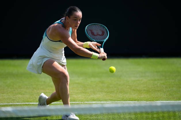Lexus Eastbourne Open - Day Four Tereza Valentova of the Czech Republic competes during her quarterfinal match against Tatjana Maria of Germany at the 2026 Lexus Eastbourne Open Women s tennis tournament at the Devonshire Park Lawn Tennis Club in Eastbourne, England, on June 25, 2026. Eastbourne United Kingdom  Copyright: xOwenxHammondx originalFilename:hammond-2026lexu260625_npbpc.jpg
