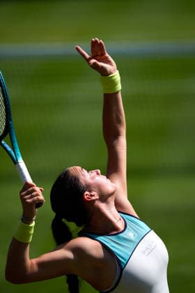 Lexus Eastbourne Open - Day Four Tereza Valentova of the Czech Republic competes during her quarterfinal match against Tatjana Maria of Germany at the 2026 Lexus Eastbourne Open Women s tennis tournament at the Devonshire Park Lawn Tennis Club in Eastbourne, England, on June 25, 2026. Eastbourne United Kingdom  Copyright: xOwenxHammondx originalFilename:hammond-2026lexu260625_npc5S.jpg
