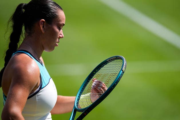 Lexus Eastbourne Open - Day Four Tereza Valentova of the Czech Republic competes during her quarterfinal match against Tatjana Maria of Germany at the 2026 Lexus Eastbourne Open Women s tennis tournament at the Devonshire Park Lawn Tennis Club in Eastbourne, England, on June 25, 2026. Eastbourne United Kingdom  Copyright: xOwenxHammondx originalFilename:hammond-2026lexu260625_npAE8.jpg